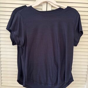 • old navy active shirts (set of two) | l •